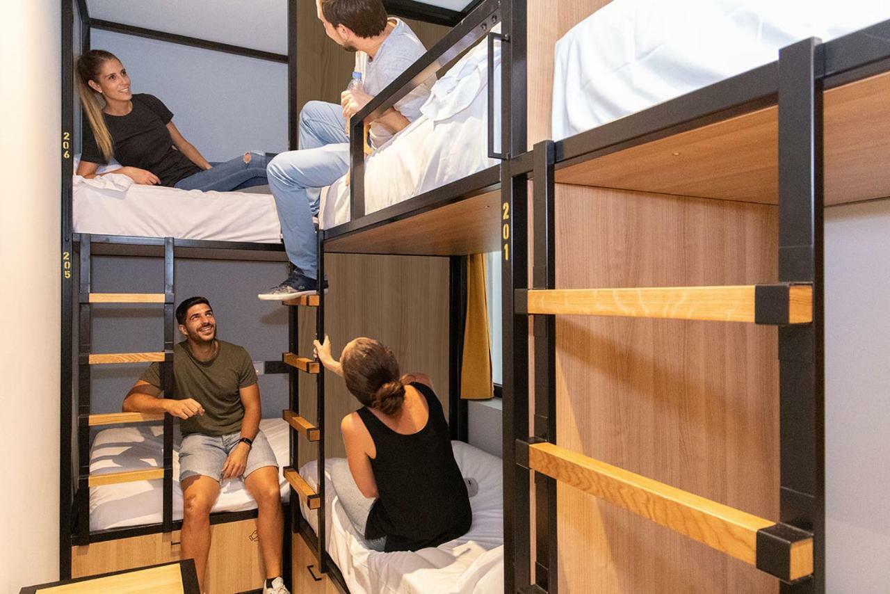 Petit Hostel La Latina (Adults Only) Madrid Exteriör bild