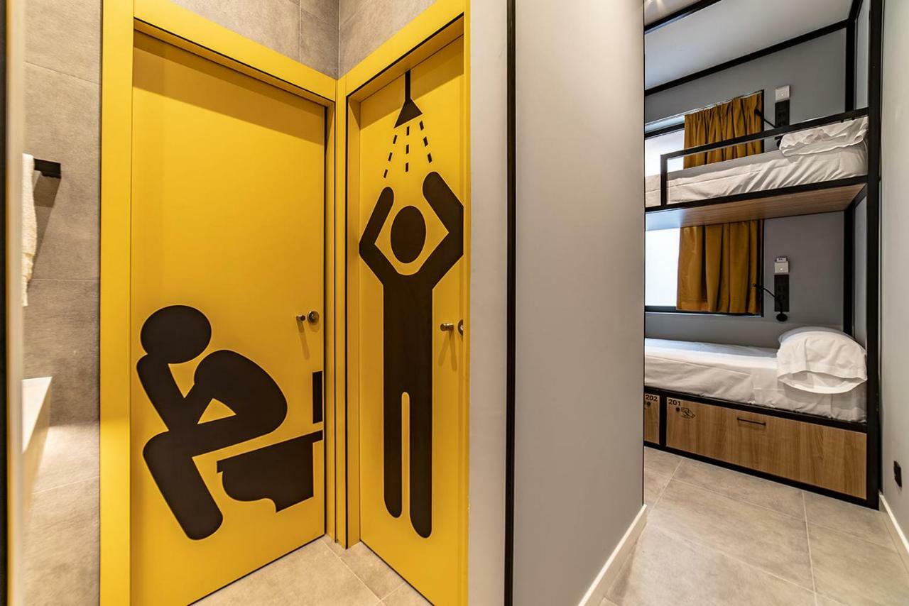 Petit Hostel La Latina (Adults Only) Madrid Exteriör bild