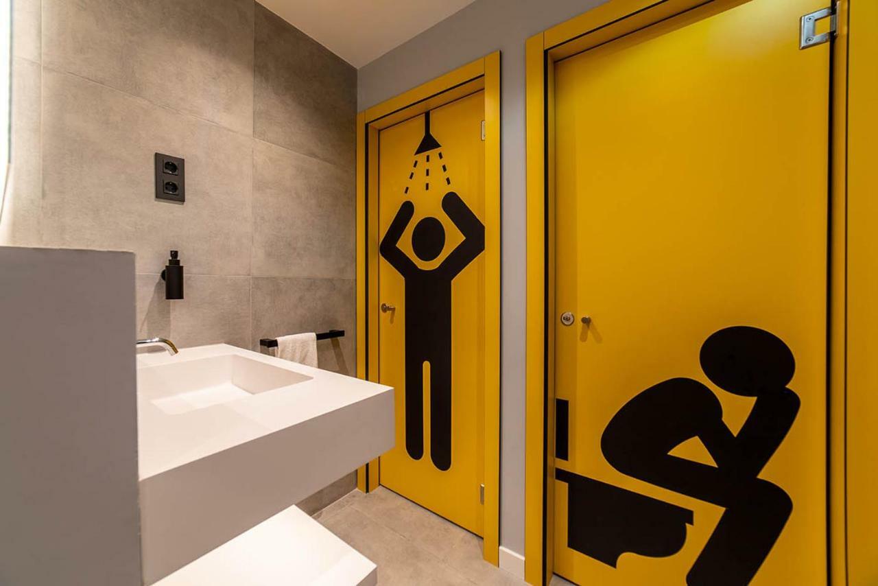 Petit Hostel La Latina (Adults Only) Madrid Exteriör bild